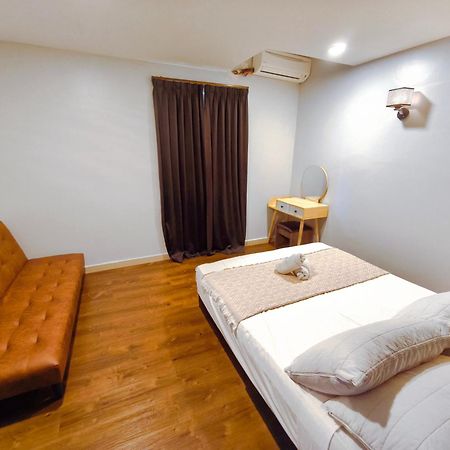 D'Ocean Homestay In Tiara Desaru Residence 外观 照片