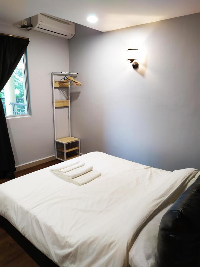 D'Ocean Homestay In Tiara Desaru Residence 外观 照片