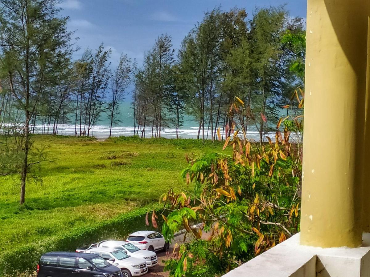 D'Ocean Homestay In Tiara Desaru Residence 外观 照片
